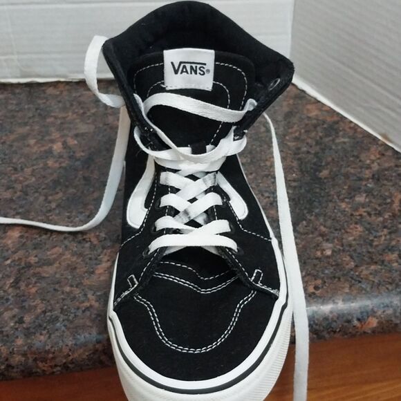 Vans SK 8-HI TOPS Classic Black and White High-Tops...SIZE 10 - Picture 8 of 8